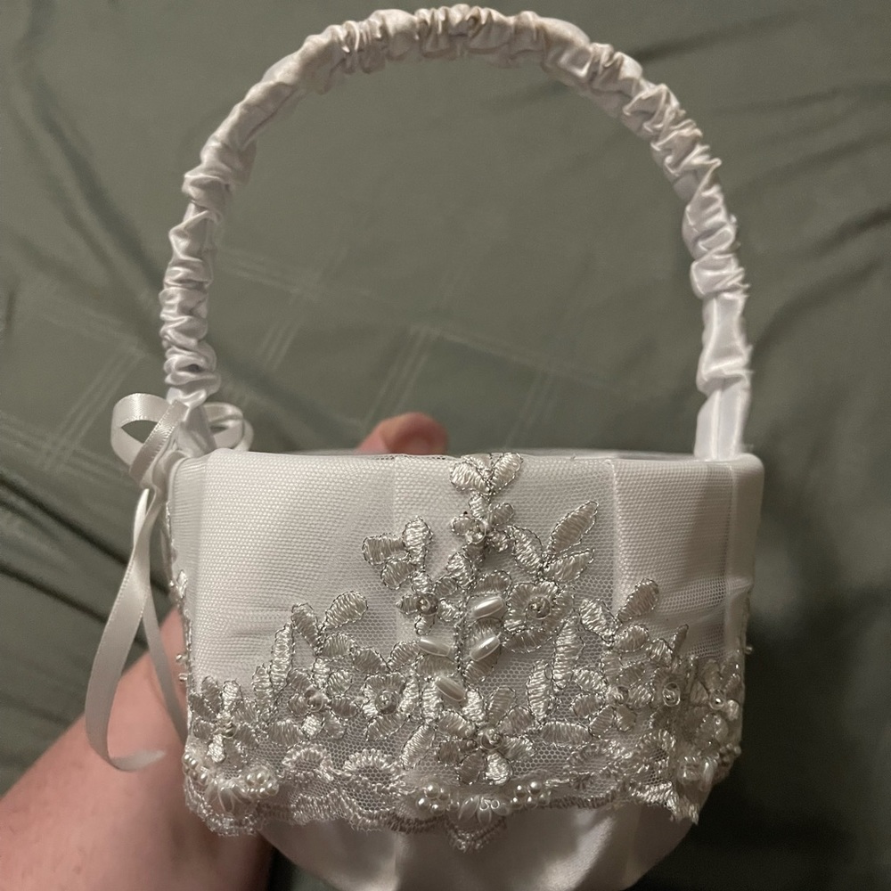 Flower Girl Basket; White with Silver Stitching